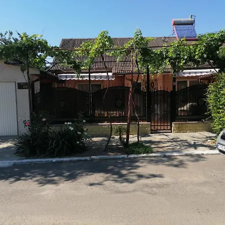 Casa Razvan-cristian Észak-Eforie